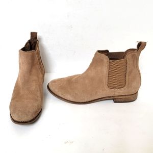 Toms Ella Boot Tan Brown Flat Sole Suede Chelsea Ankle Booties Size 9.5